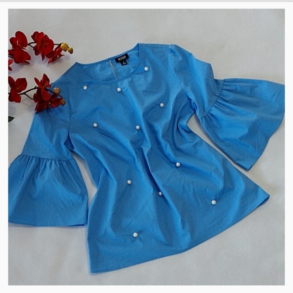 NEW a.n.a Blouse Faux Pearls Pullover Top Stretch Bell 3/4 Slve Cotton Blend Sm - Picture 1 of 14